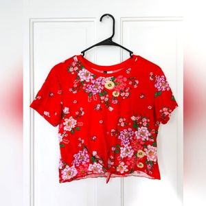 H&M - Size Small, Tie front cropped shirt